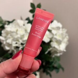 LANEIGE • LIP GLOW BALM • BERRY